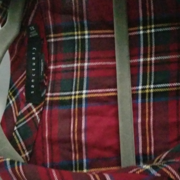 Sanctuary plaid long sleeve button down boyfriend shirt in very good condition. - Picture 2 of 5